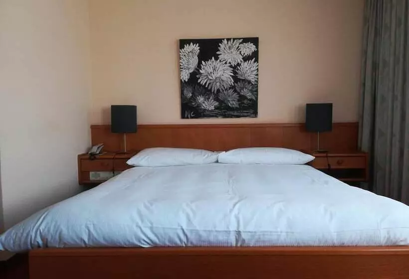 فندق Hôtel Des Trois Rois