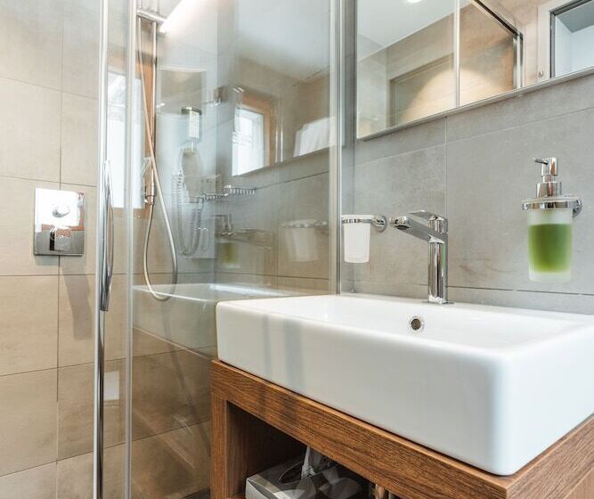 هتل Matterhorn Inn