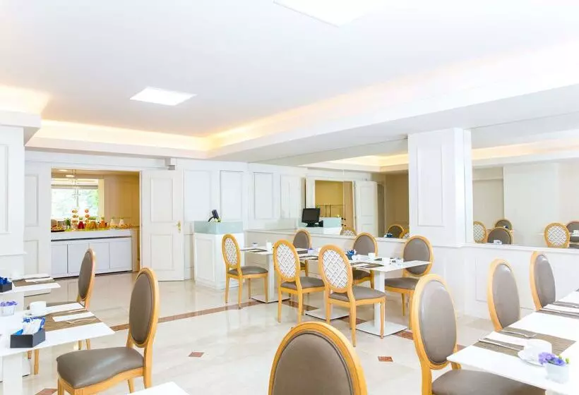 هتل Geneva By Fassbind