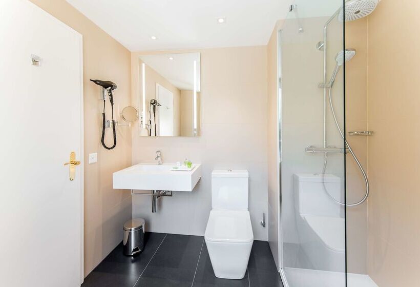 هتل Geneva By Fassbind