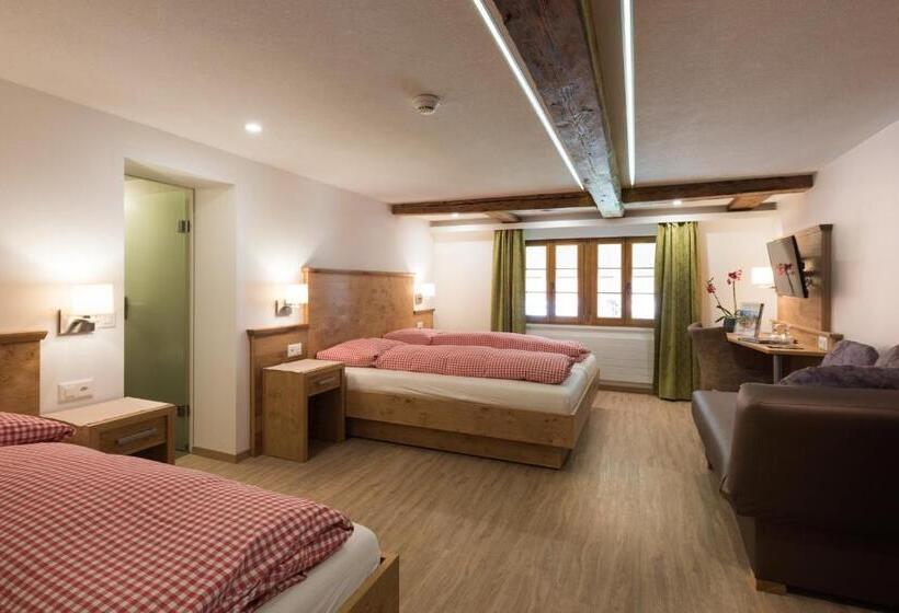 هتل Restaurant Hirschen