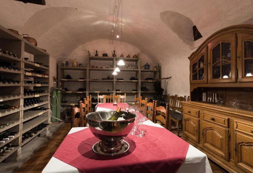 هتل Restaurant Hirschen