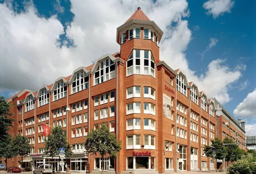 酒店 Scandic Plaza Borås