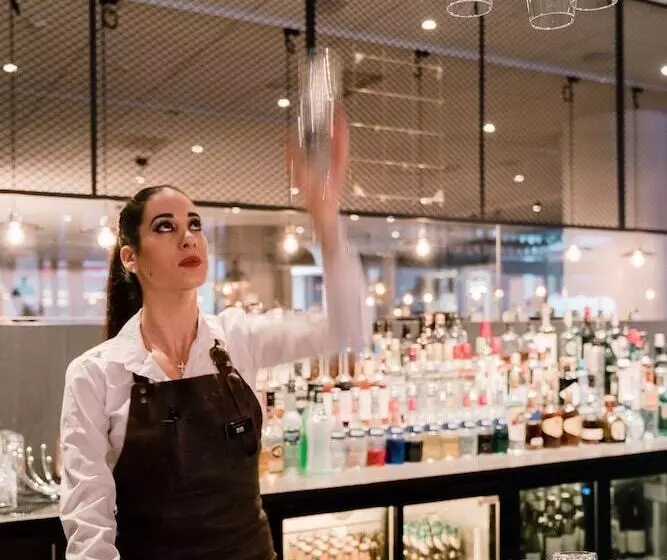 酒店 Scandic Plaza Borås