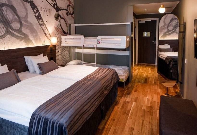 هتل Scandic Plaza Borås