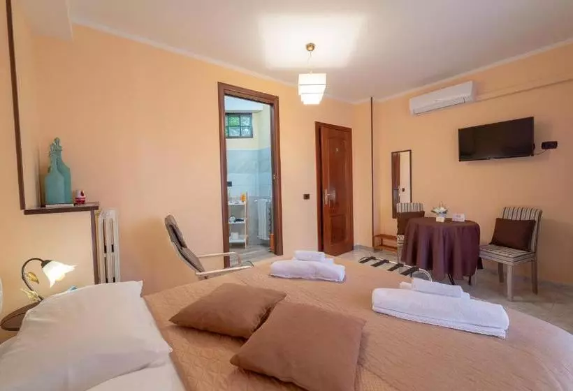 La Rosa - Elegant Rooms