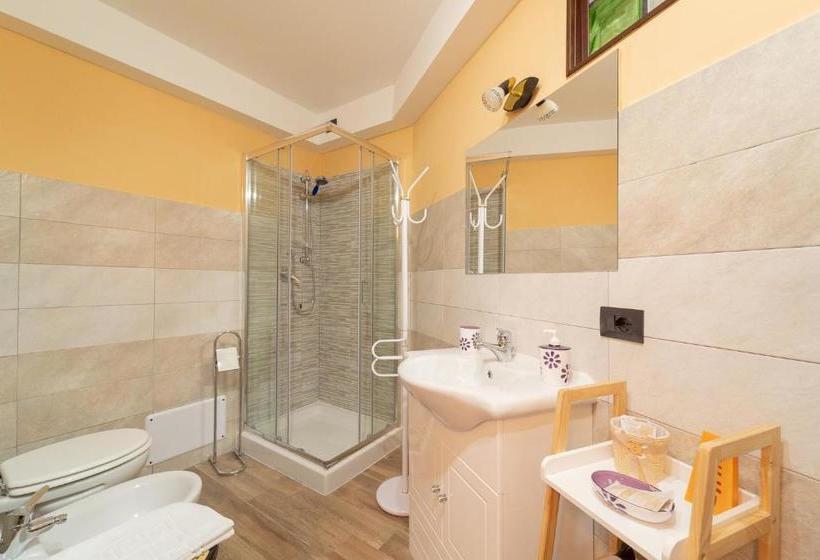 La Rosa - Elegant Rooms