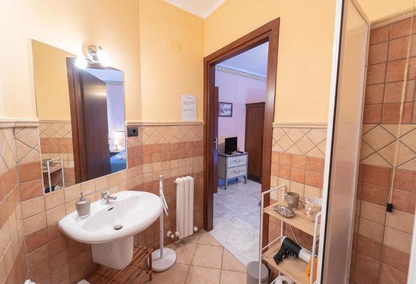 La Rosa - Elegant Rooms