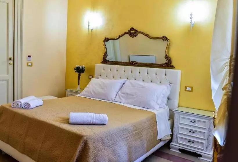 تختخواب و صبحانه Palazzo Degli Affreschi