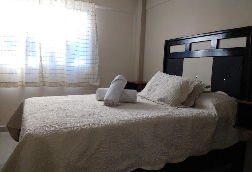 בית מלון כפרי Gold