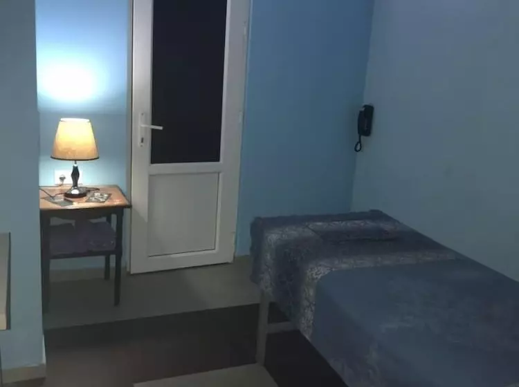 هتل Green Garden