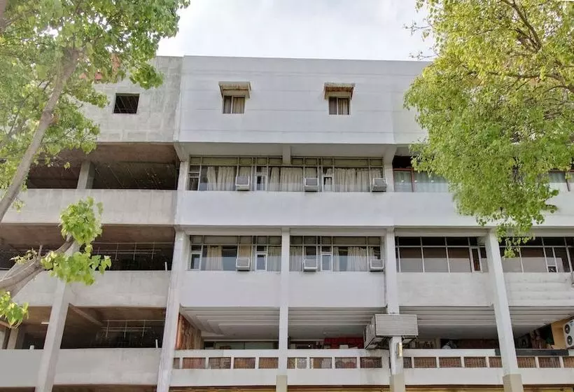 Itsy Hotels Auzone & Spa