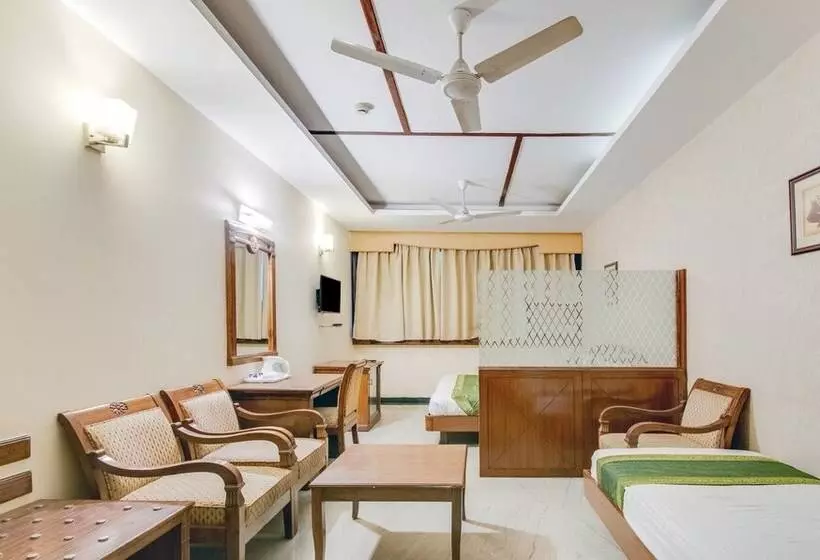 Itsy Hotels Auzone & Spa