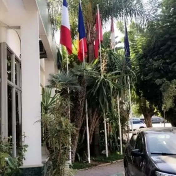 هتل Jacaranda