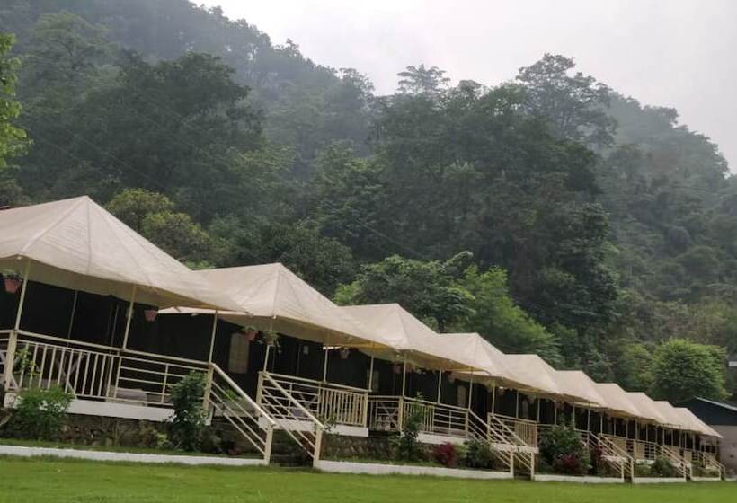 فندق Nature's Valley Resort