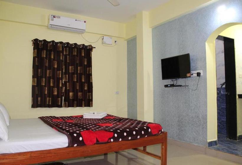 בית מלון כפרי Navdurga Holidays