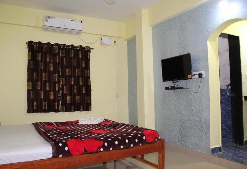 בית מלון כפרי Navdurga Holidays