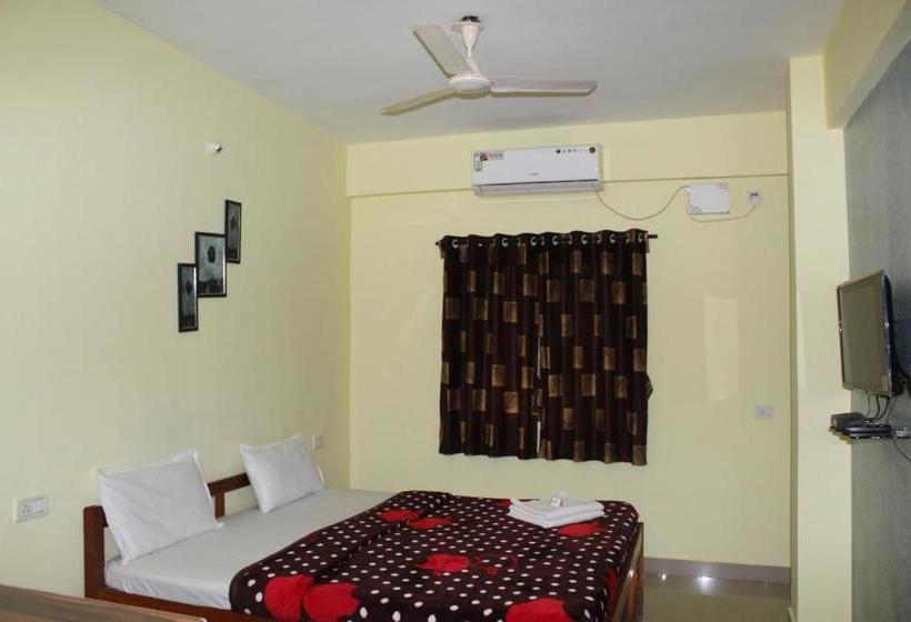 בית מלון כפרי Navdurga Holidays