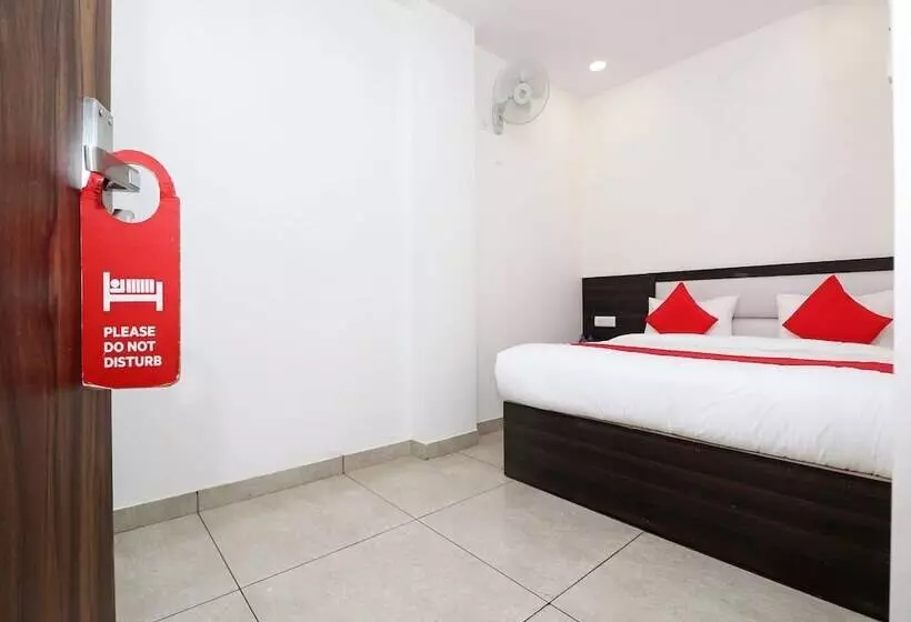 ホテル Rohtak Residency By Oyo Rooms