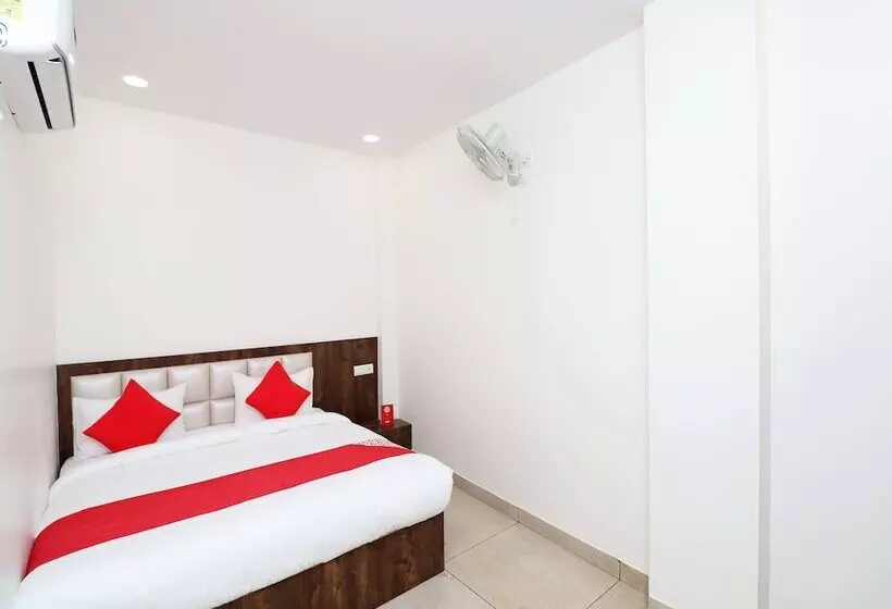 ホテル Rohtak Residency By Oyo Rooms