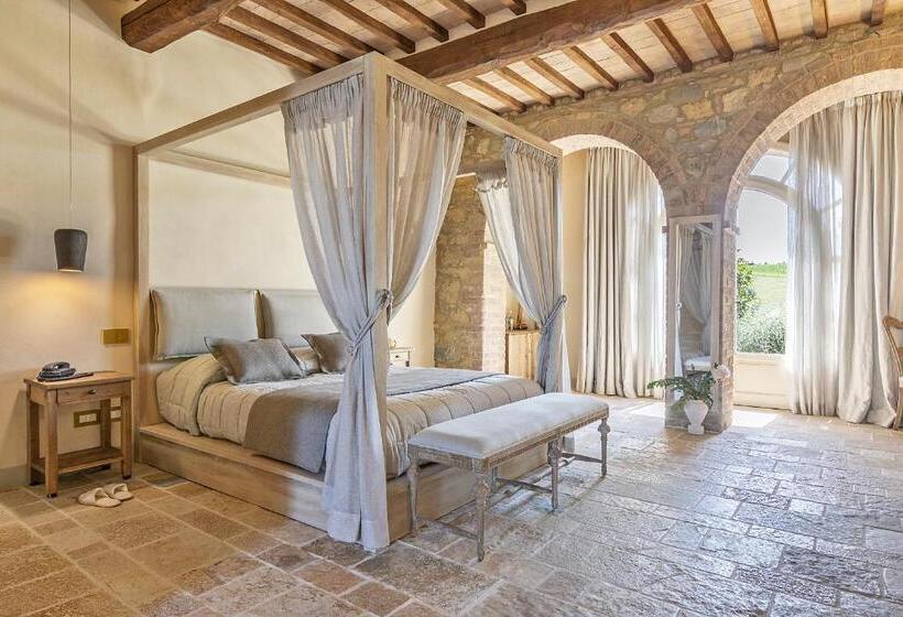 فندق ريفى Capanna Suites