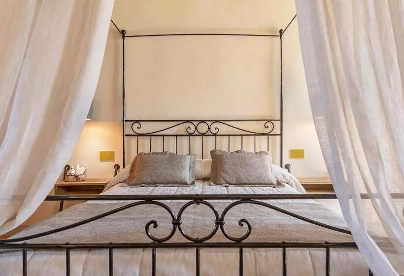 هتل روستایی Capanna Suites