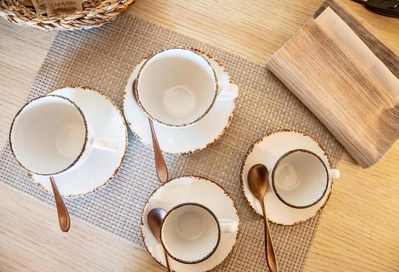 فندق ريفى Capanna Suites