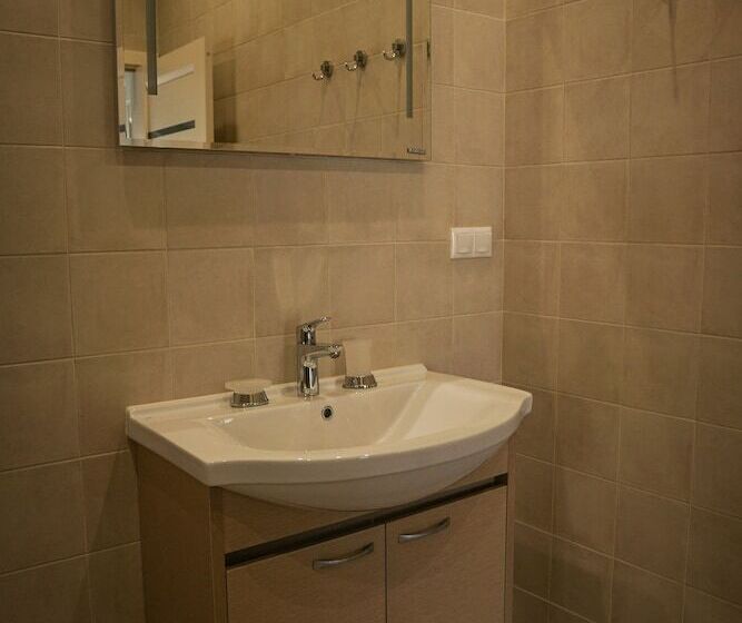 בית מלון כפרי Villa Alpina