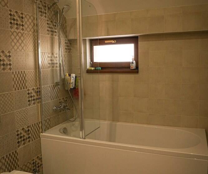 בית מלון כפרי Villa Alpina