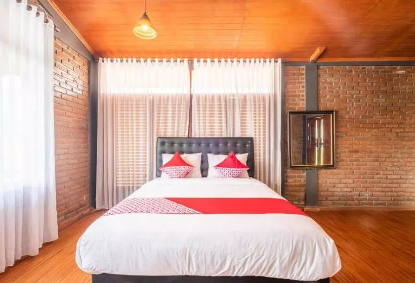 ホテル Villa Buleud By Oyo Rooms