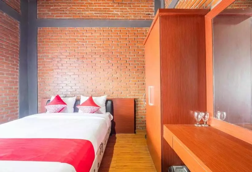 ホテル Villa Buleud By Oyo Rooms
