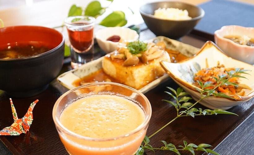 Отель Wayn Zen Onna