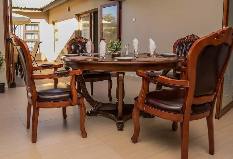 Peaconwood Boutique B&b