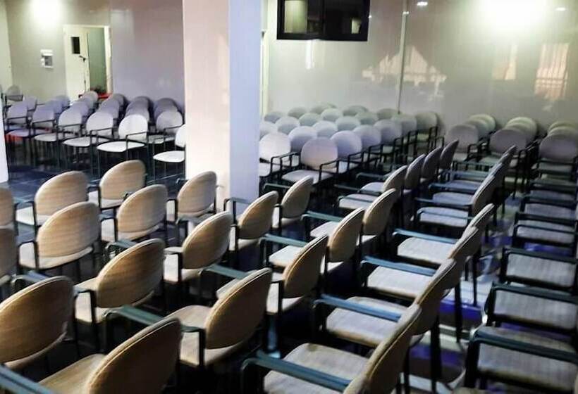 Résidence Mbissine Diouf