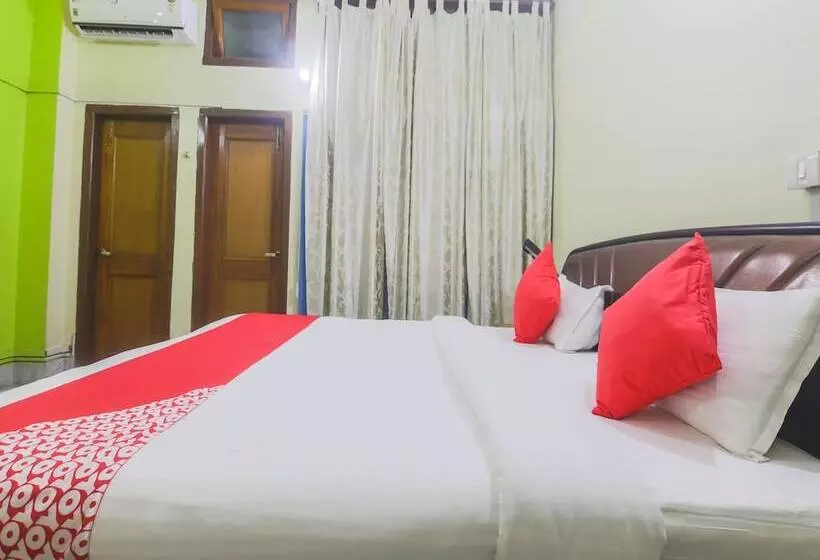 ホテル Baruah's Guest House By Oyo Rooms