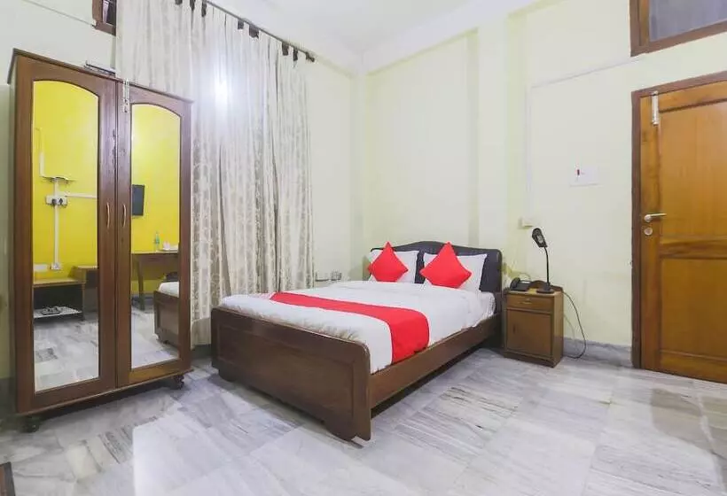ホテル Baruah's Guest House By Oyo Rooms