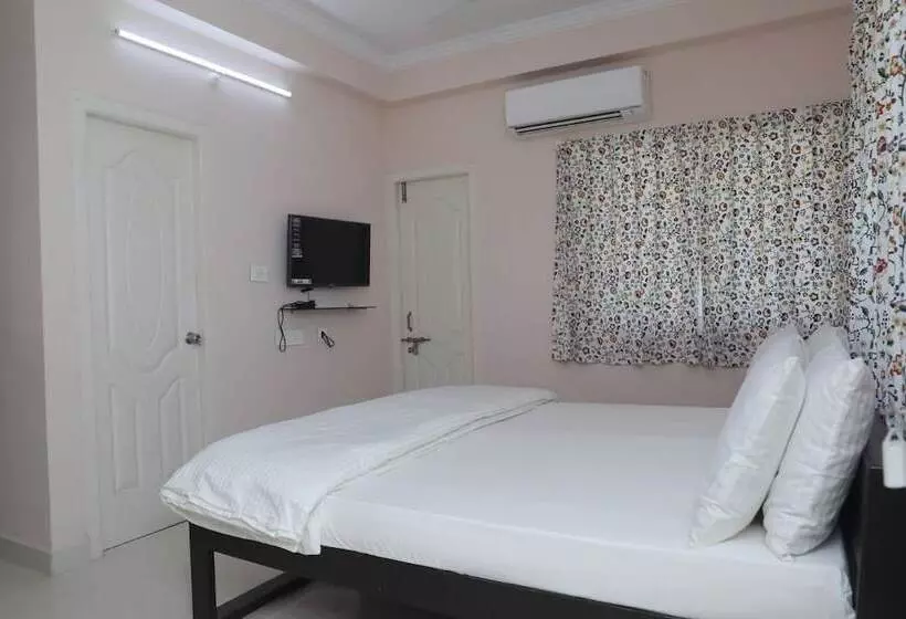 Hotelli Brundavan Suites