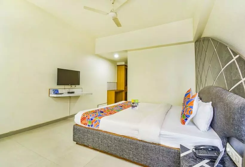 Fabhotel Prestige Princess
