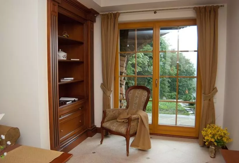 Krupówka Mountain Resort Szczyrk   Widokowy Hotel Z Basenami & Wellness