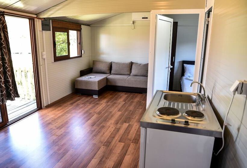 هتل Mobile Homes Giovanni's Beach Copacabana