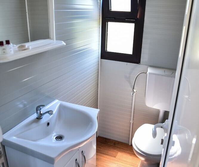 هتل Mobile Homes Giovanni's Beach Copacabana