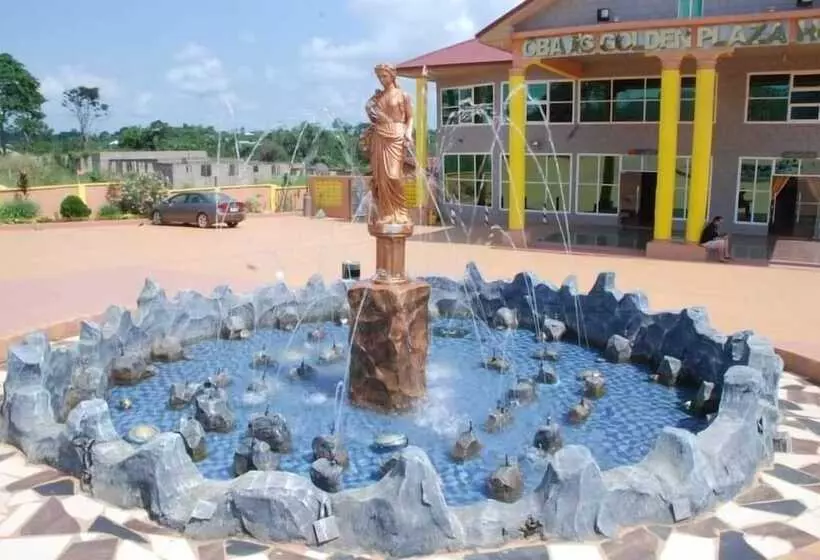 ホテル Obaa S Golden Plaza