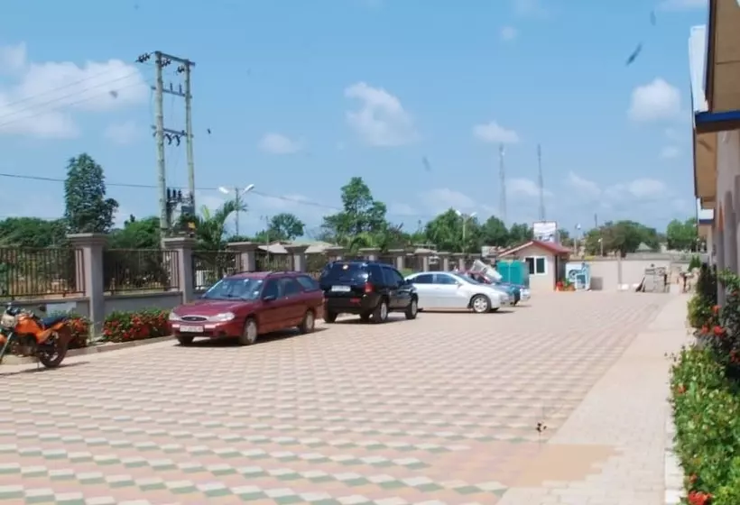 ホテル Obaa S Golden Plaza