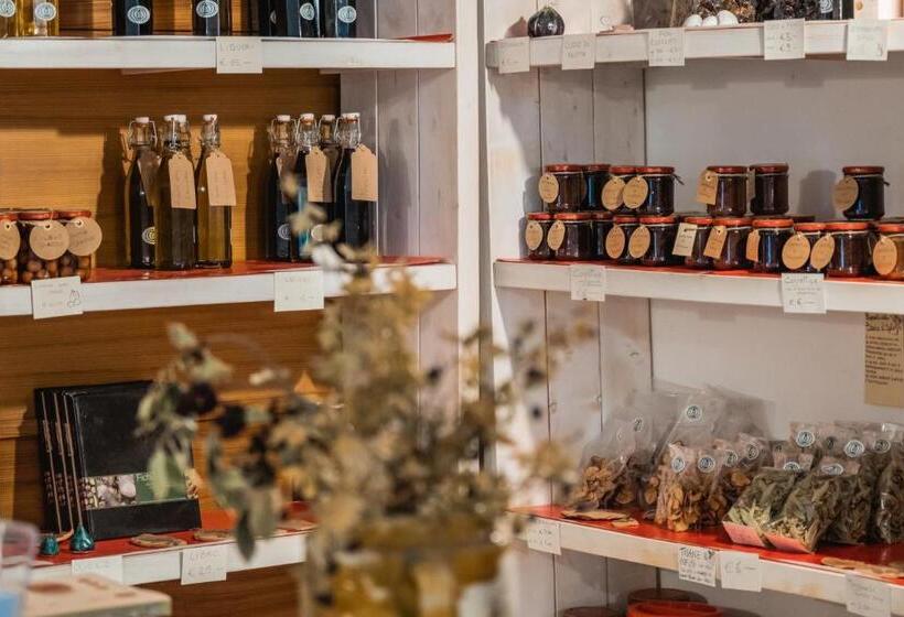 בית מלון כפרי Ostello Dei Giardini Di Pomona