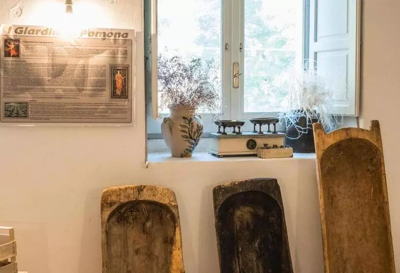 Maaseutuhotelli Ostello Dei Giardini Di Pomona