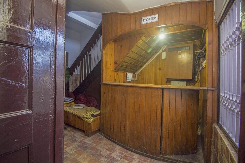 Hotel Summer Palace By Oyo Rooms