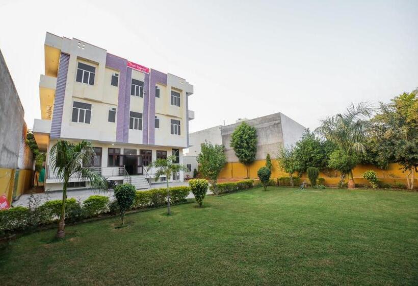 ホテル Tiger Regency Resort