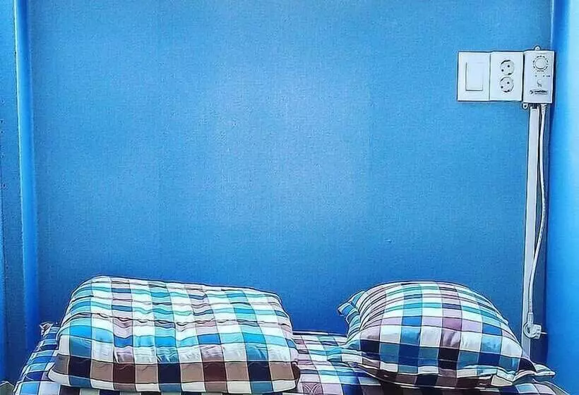 Mukobaran Guesthouse   Hostel