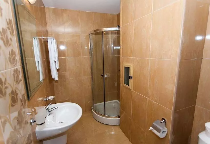 Red Hotel   Lozenetz