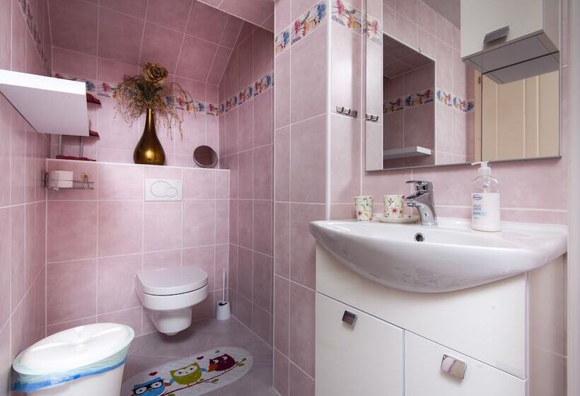 Avama View Apartment